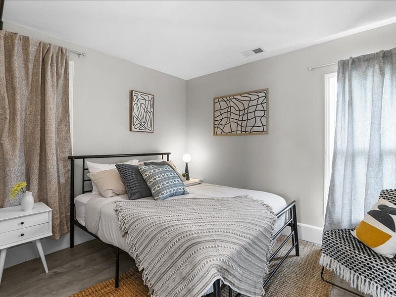 Furnished Finder property 888759_1 photo 11