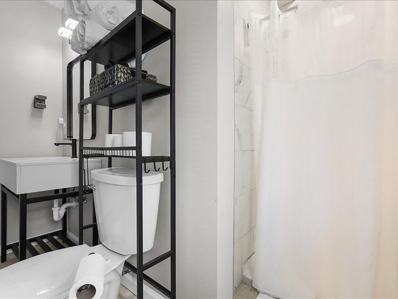 Furnished Finder property 888759_1 photo 15