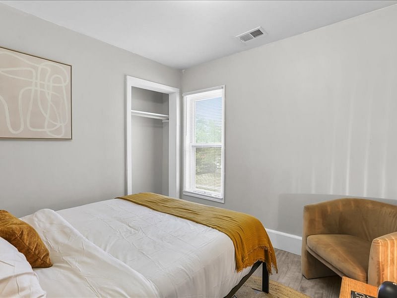 Furnished Finder property 888759_1 photo 17