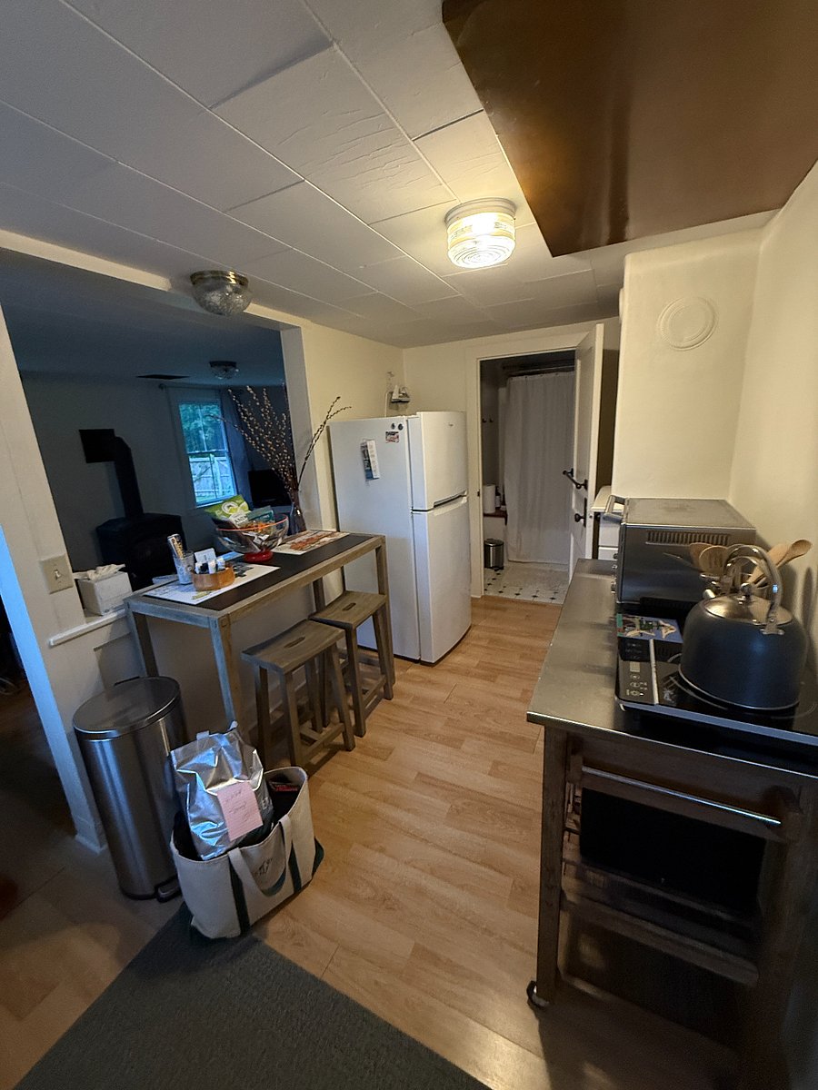 Kitchenette