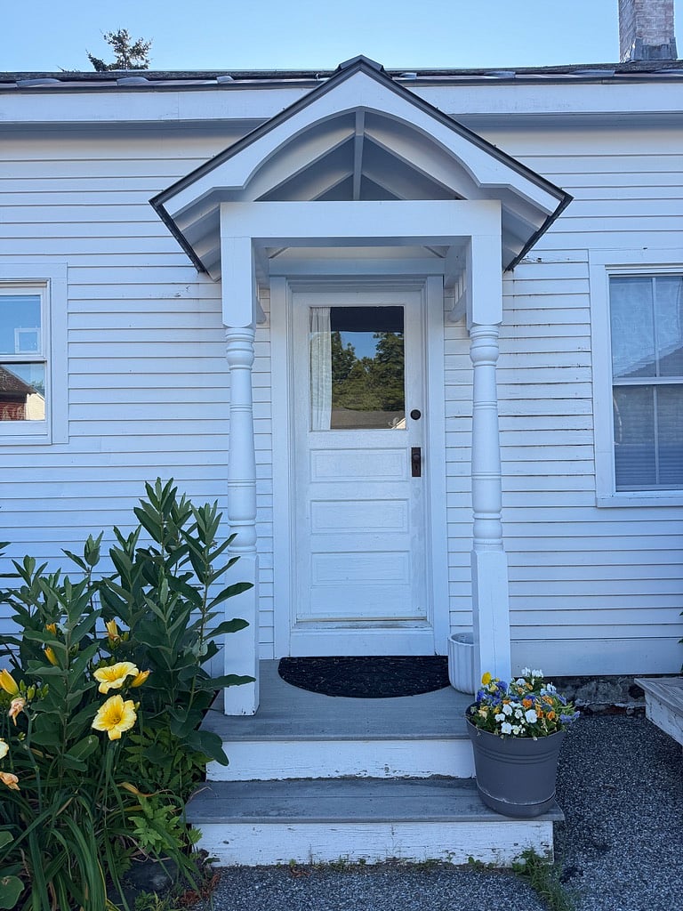 Private entrance