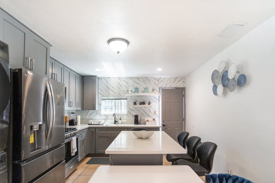 Furnished Finder property 888835_1 photo 22