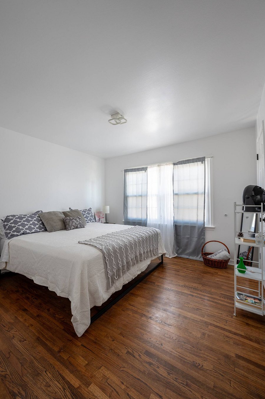 Furnished Finder property 888838_1 photo 25