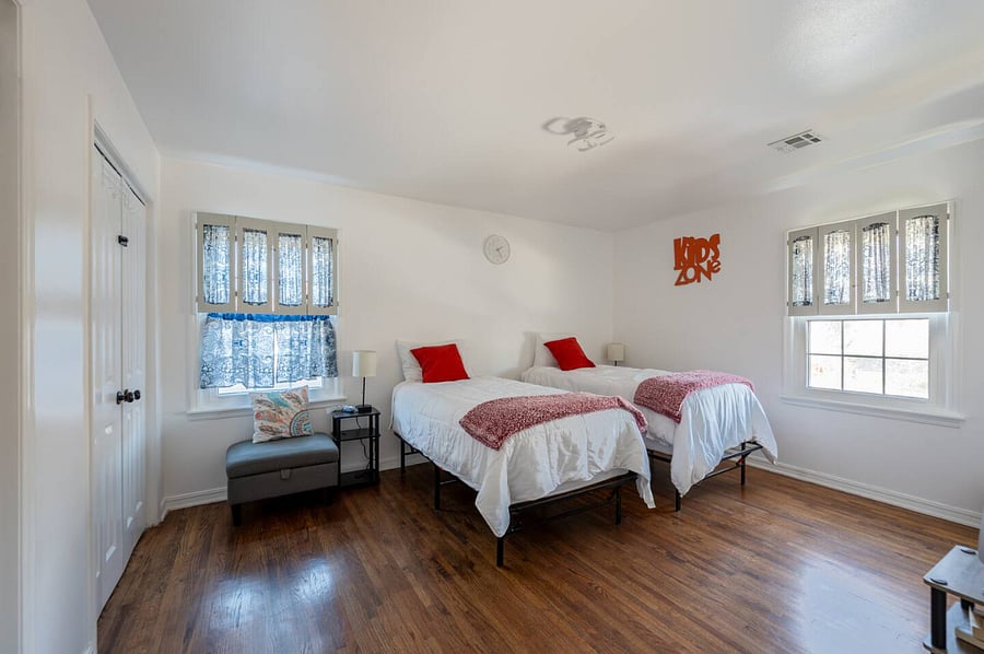 Furnished Finder property 888838_1 photo 39