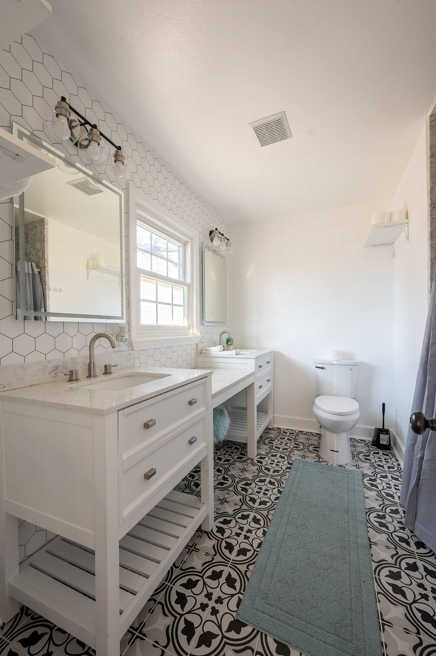 Furnished Finder property 888838_1 photo 44