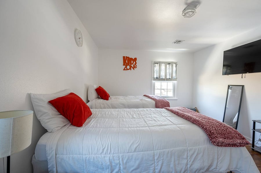 Furnished Finder property 888838_1 photo 40