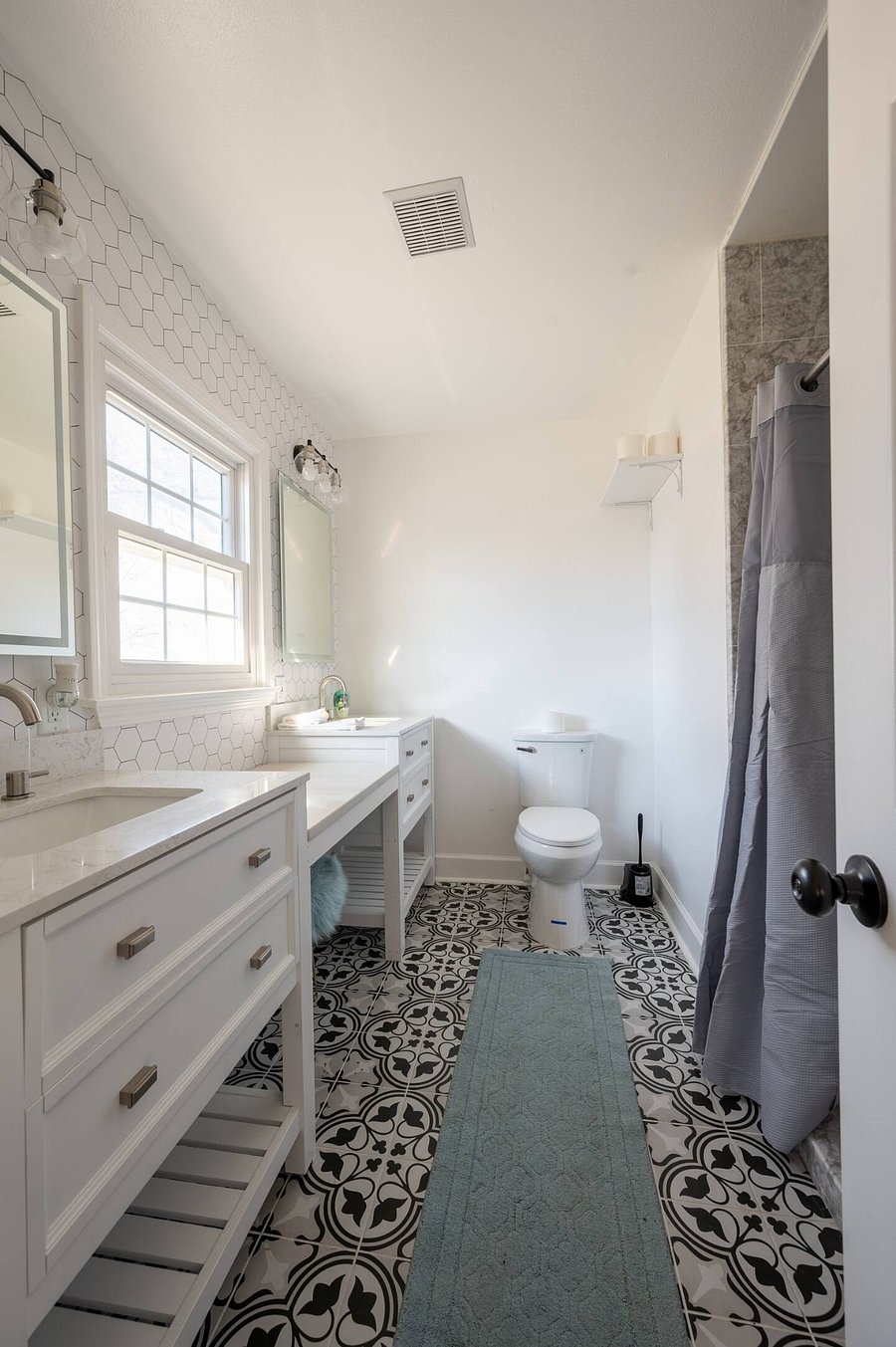 Furnished Finder property 888838_1 photo 45