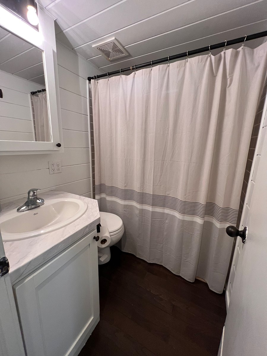 Furnished Finder property 888839_1 photo 3