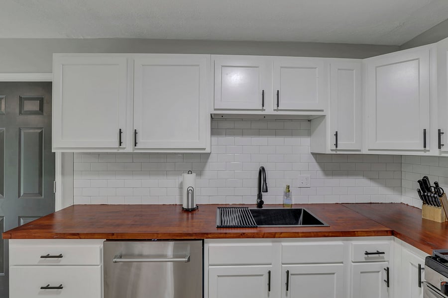 Furnished Finder property 888865_1 photo 17