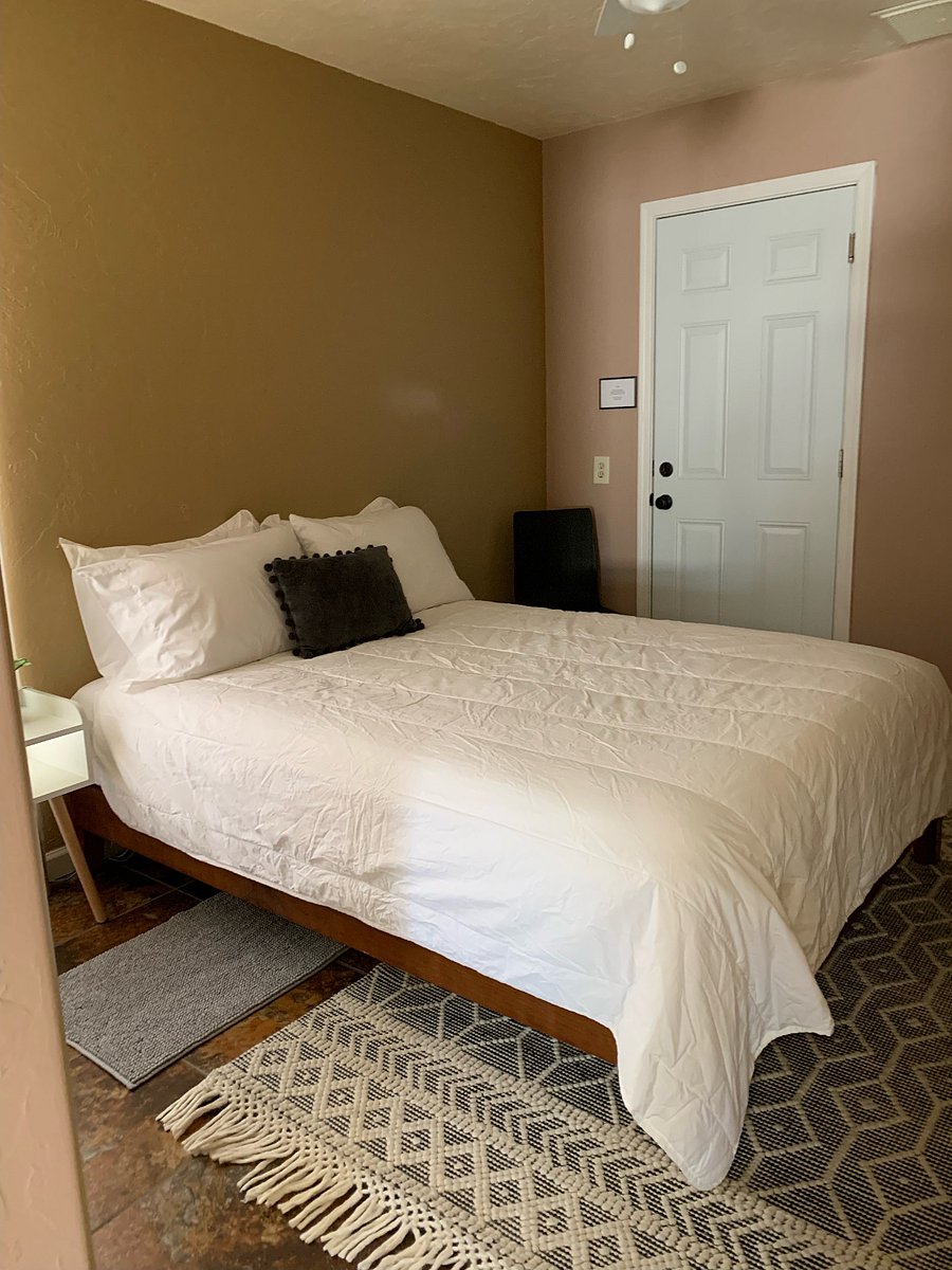 Furnished Finder property 888886_1 photo 6