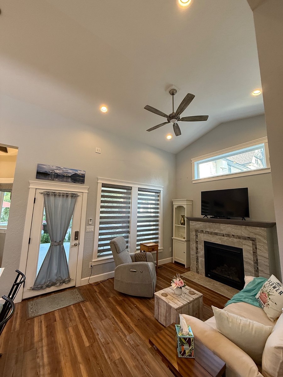 Furnished Finder property 888892_1 photo 3