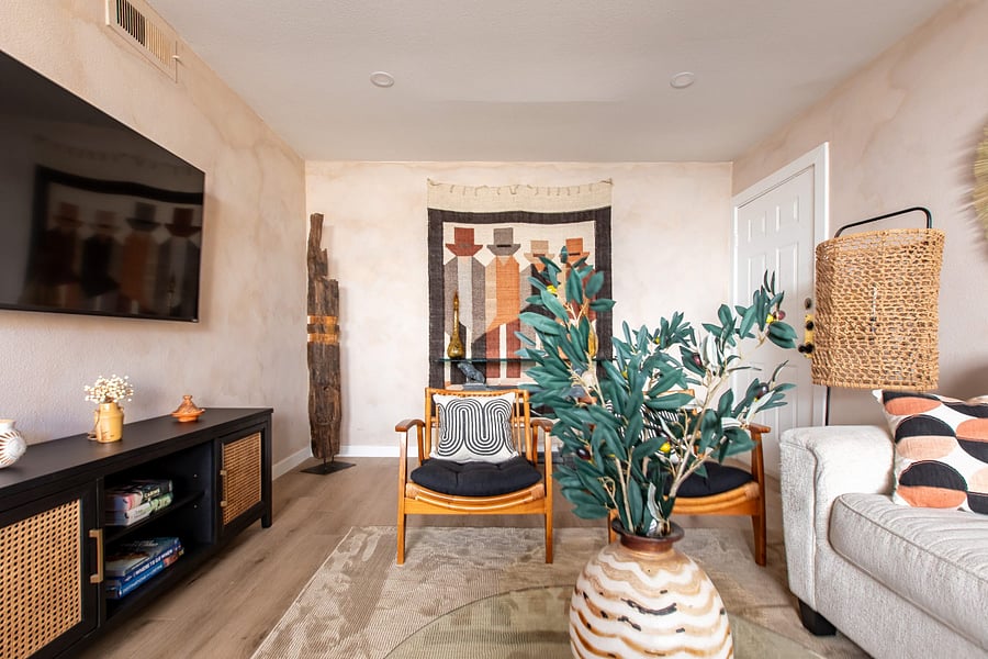 Furnished Finder property 888898_1 photo 17