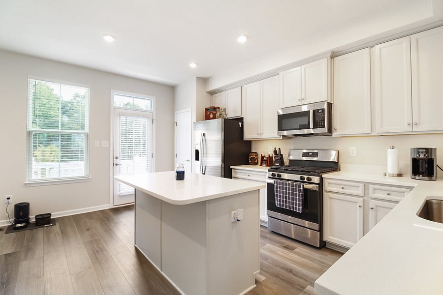Furnished Finder property 888899_1 photo 9