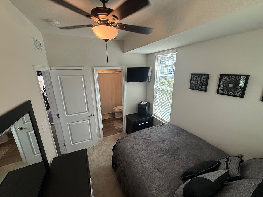 Furnished Finder property 888899_1 photo 3