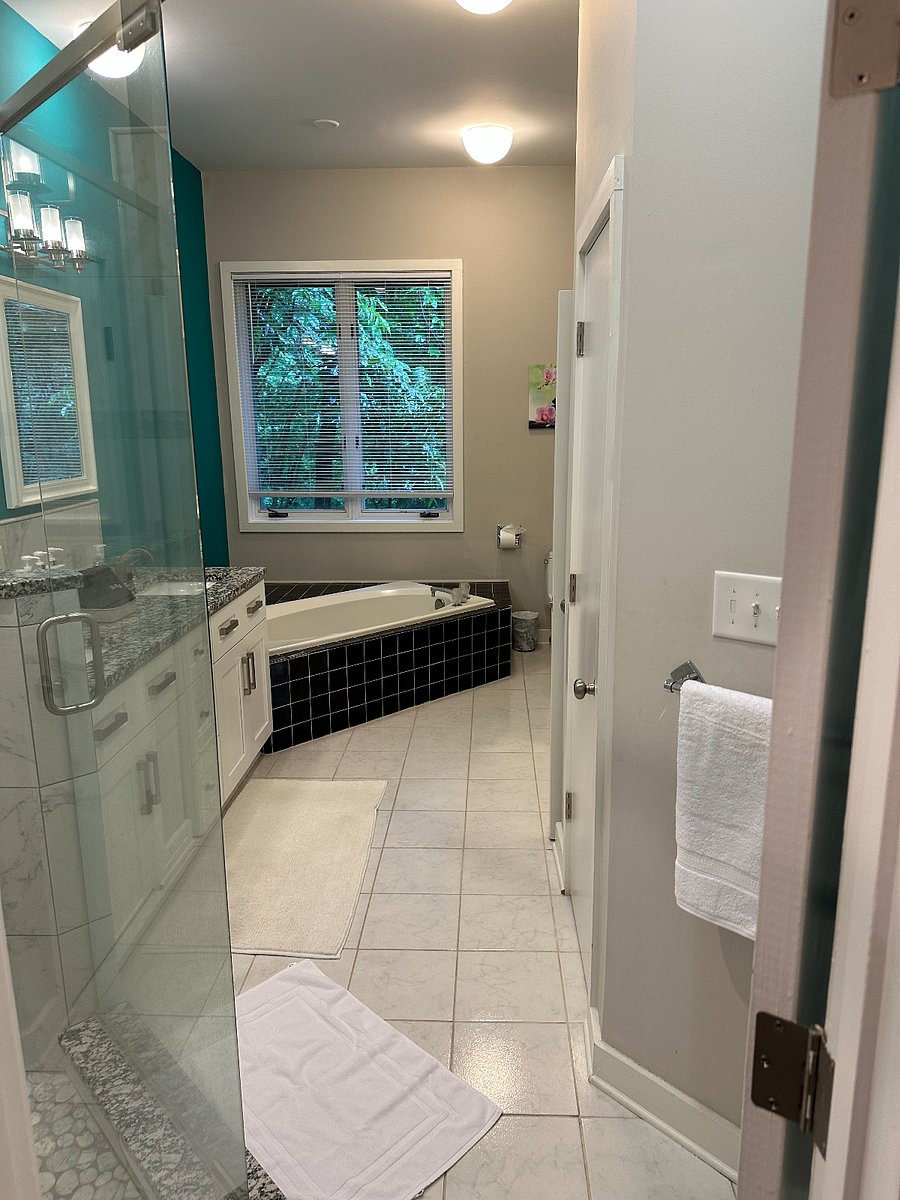 Furnished Finder property 888923_1 photo 10
