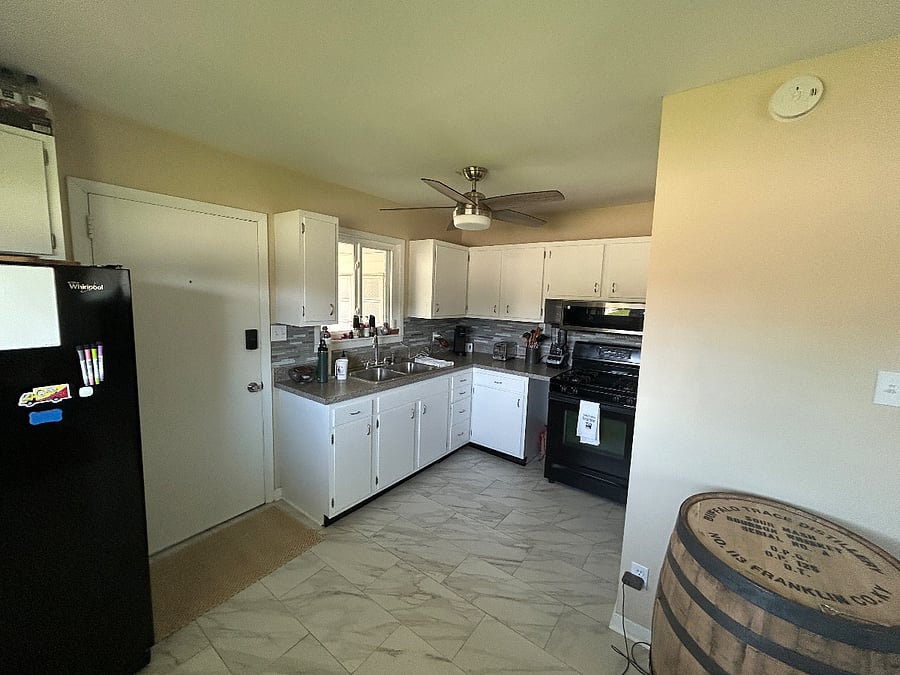 Furnished Finder property 888926_1 photo 9
