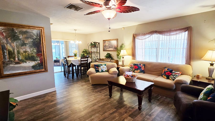 Furnished Finder property 888936_1 photo 6