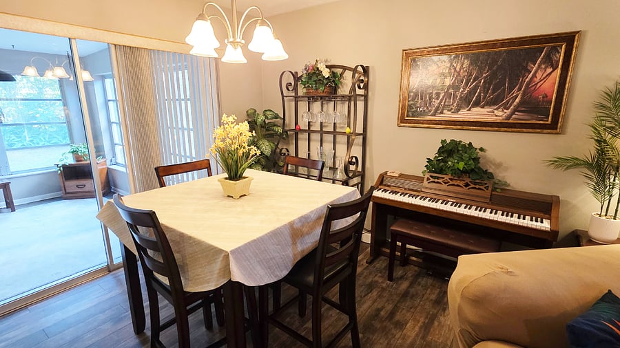 Furnished Finder property 888936_1 photo 8