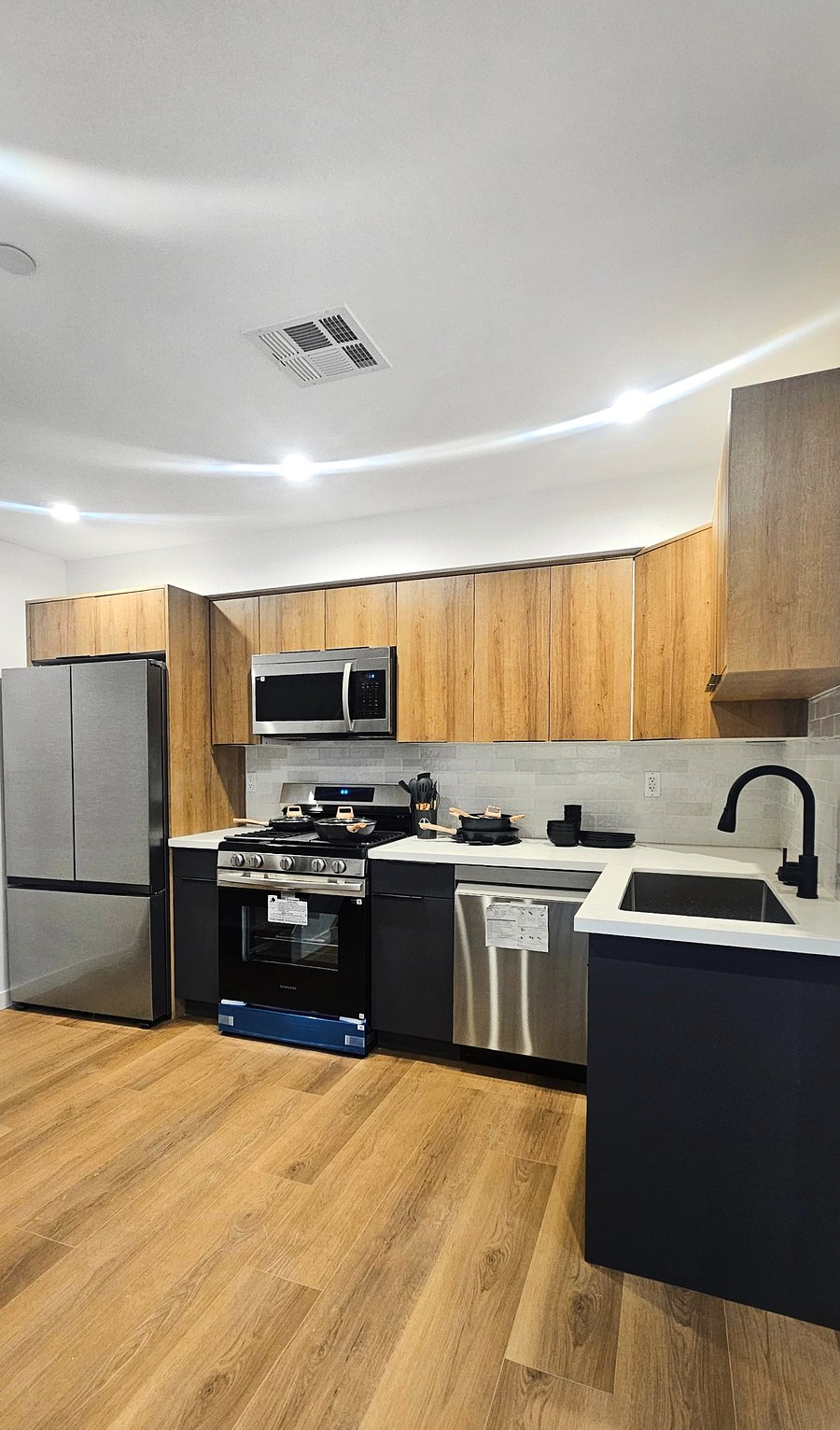 Furnished Finder property 888941_1 photo 4
