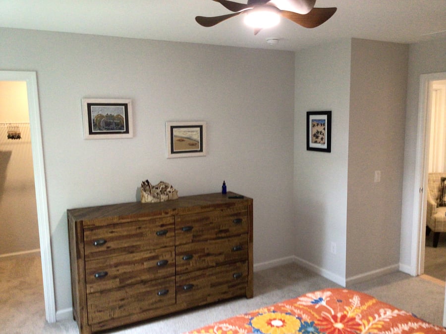 Full size dresser