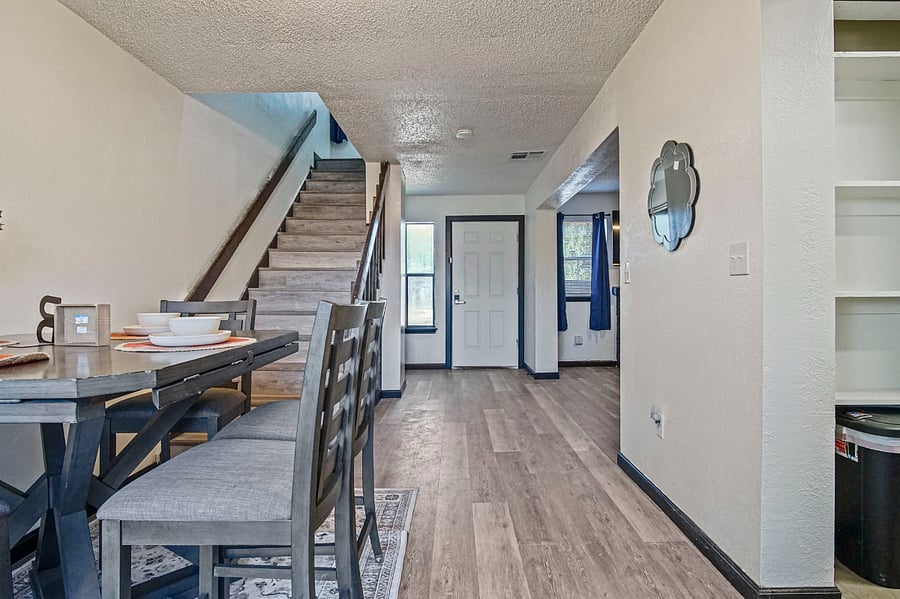 Furnished Finder property 888973_1 photo 11