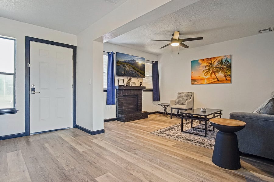 Furnished Finder property 888973_1 photo 12