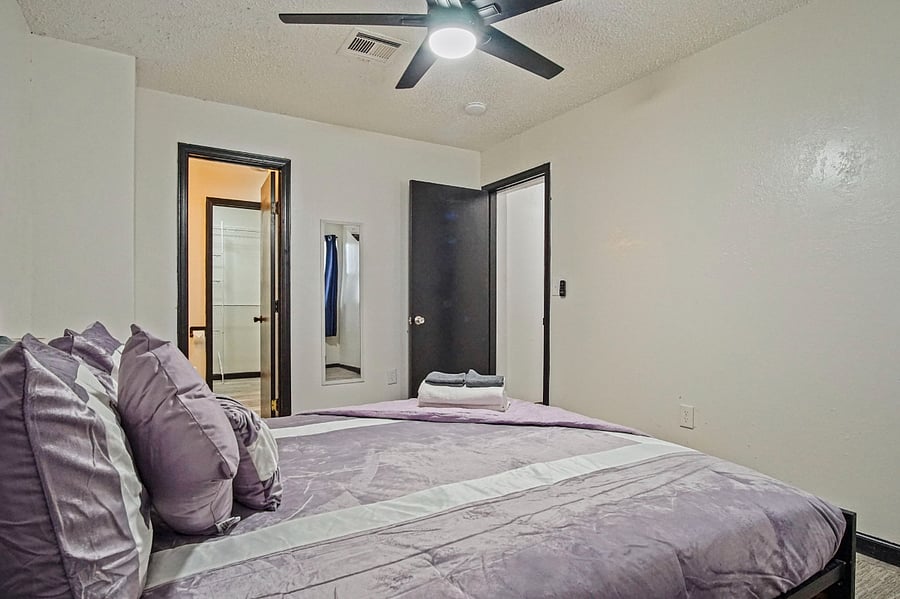 Furnished Finder property 888973_1 photo 28