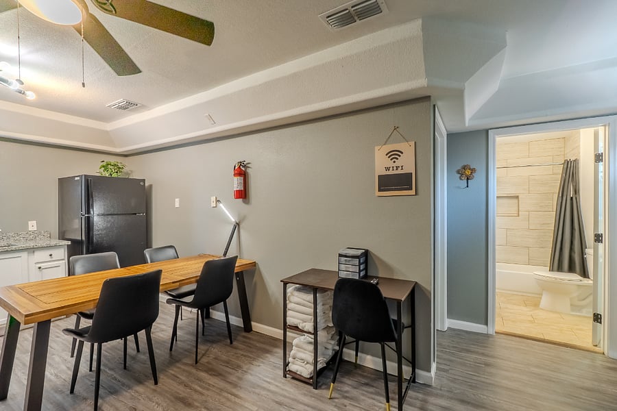 Furnished Finder property 888983_1 photo 17