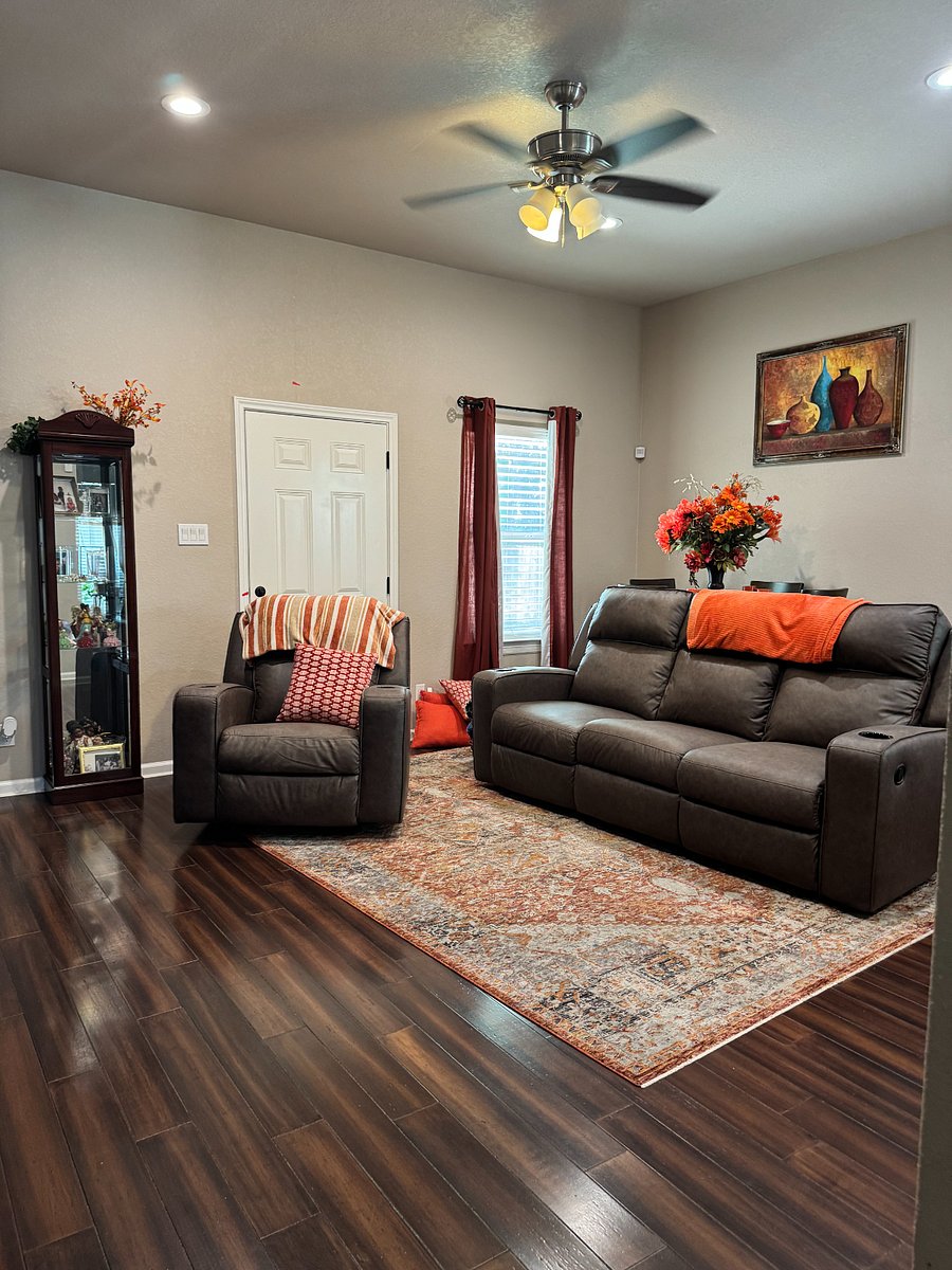 Furnished Finder property 888996_1 photo 8