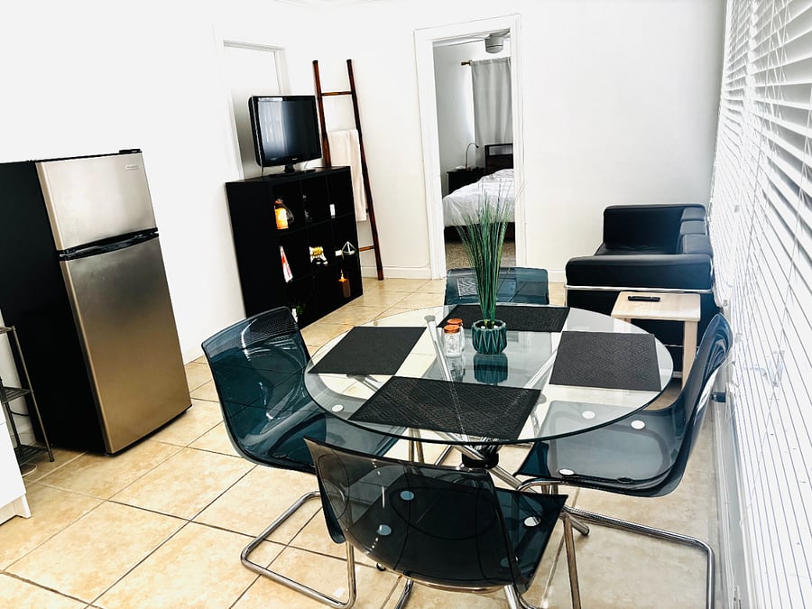 Furnished Finder property 888997_1 photo 6
