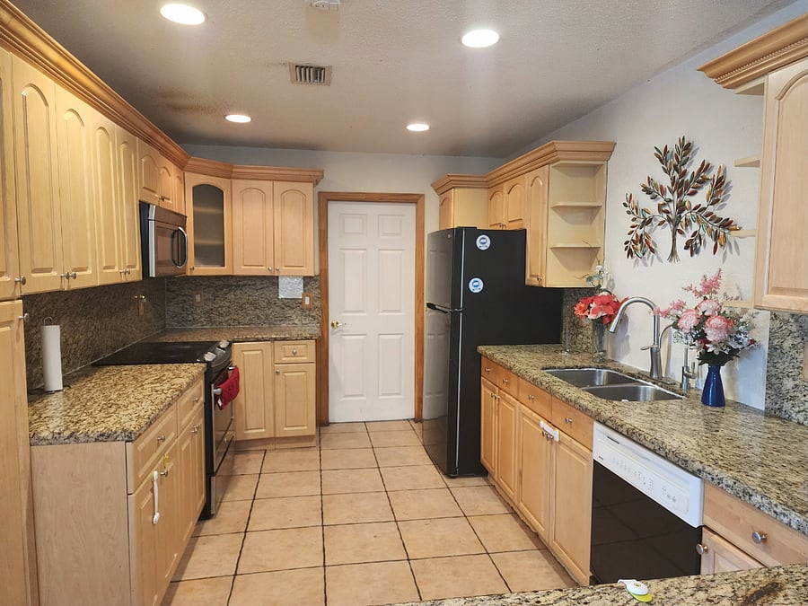 Furnished Finder property 889009_1 photo 7