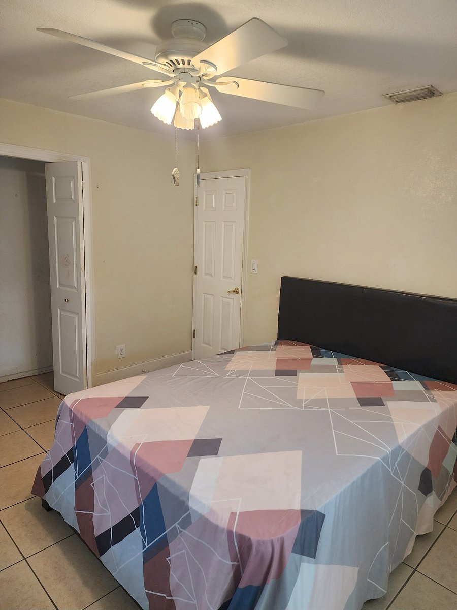 Furnished Finder property 889009_1 photo 8