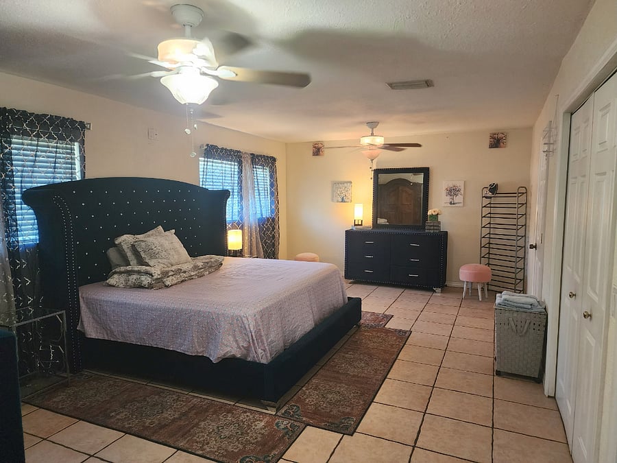 Furnished Finder property 889009_1 photo 10