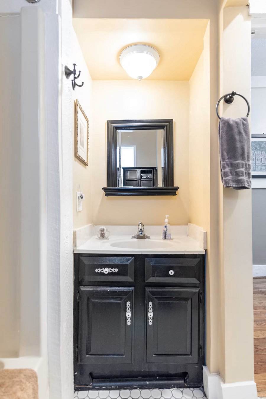 Furnished Finder property 889017_1 photo 11