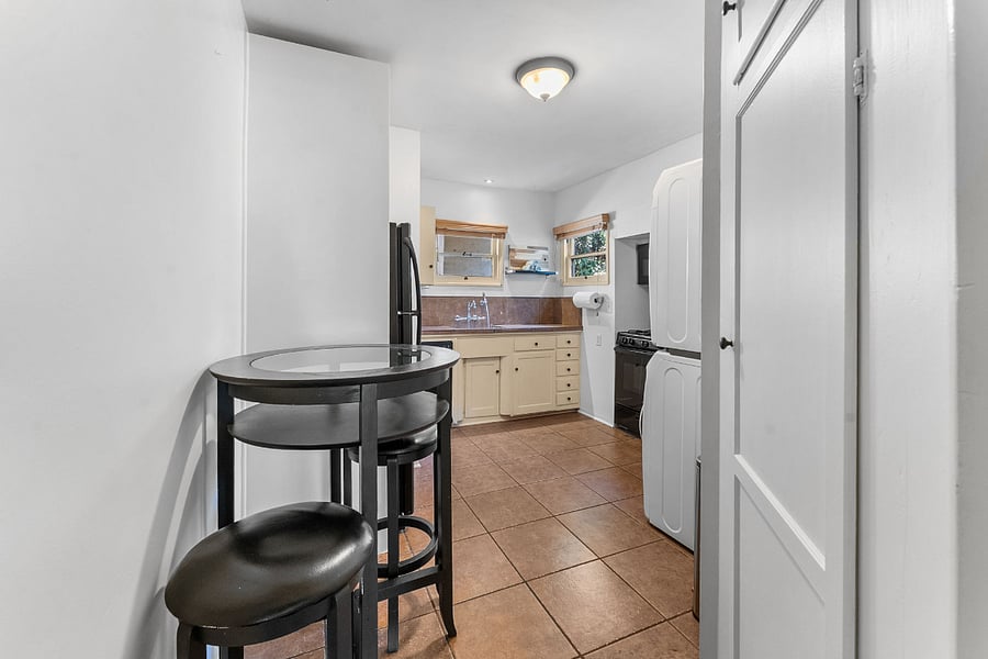 Furnished Finder property 889025_1 photo 7