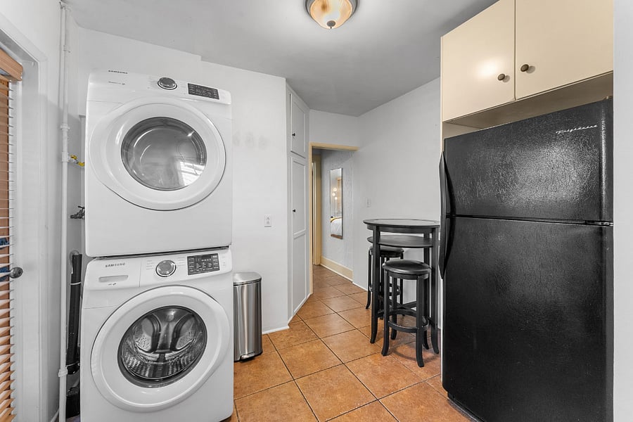 Furnished Finder property 889025_1 photo 8