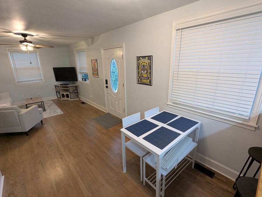 Furnished Finder property 889049_1 photo 8