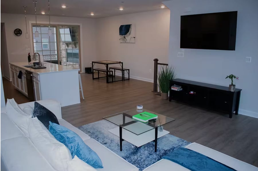 Living Room/ Dining Room
