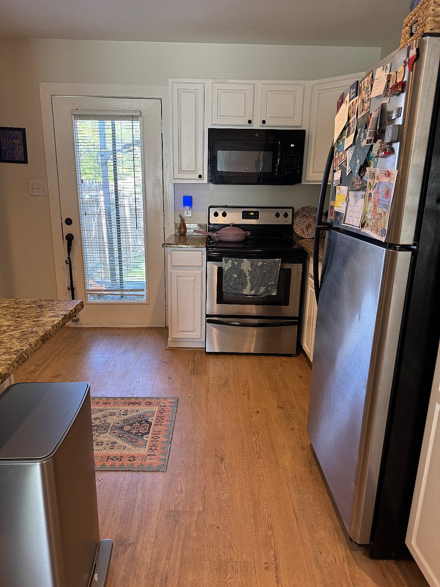 Furnished Finder property 889074_1 photo 3