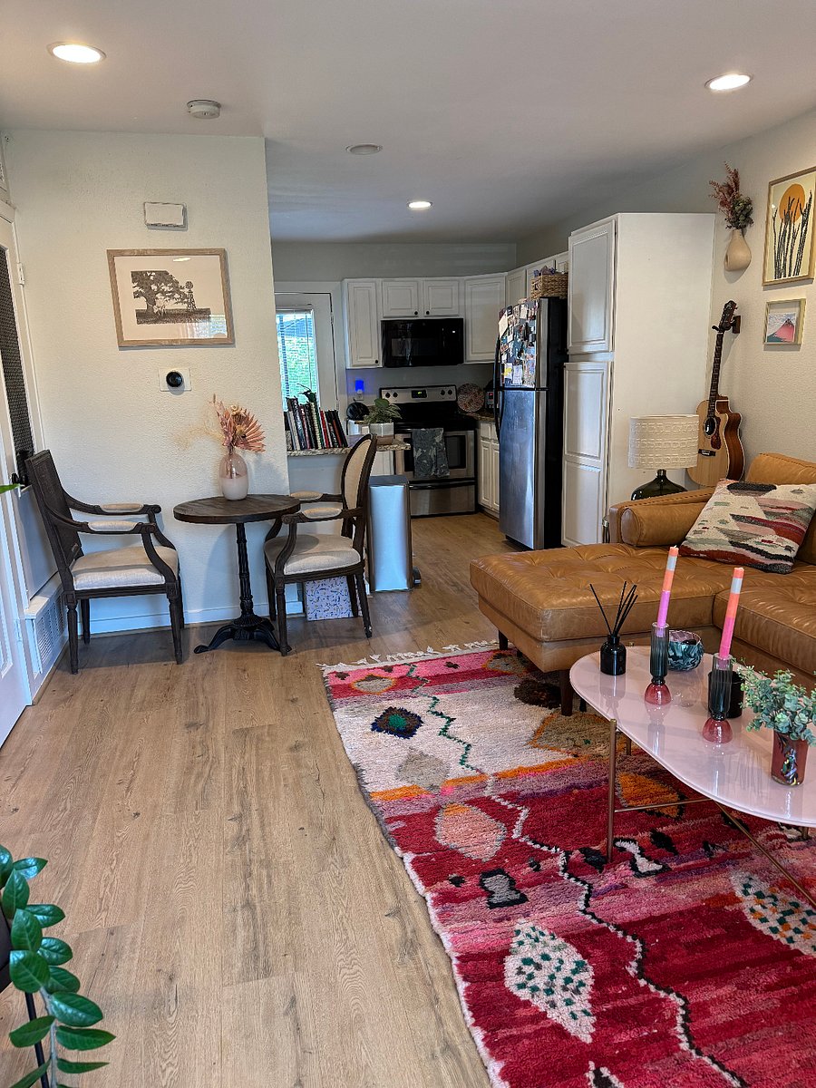 Furnished Finder property 889074_1 photo 9