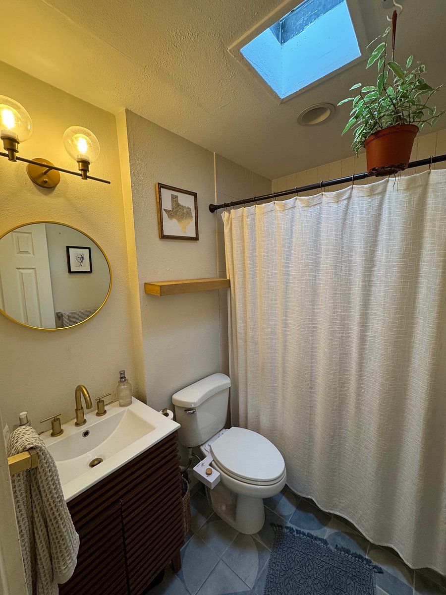 Furnished Finder property 889074_1 photo 16