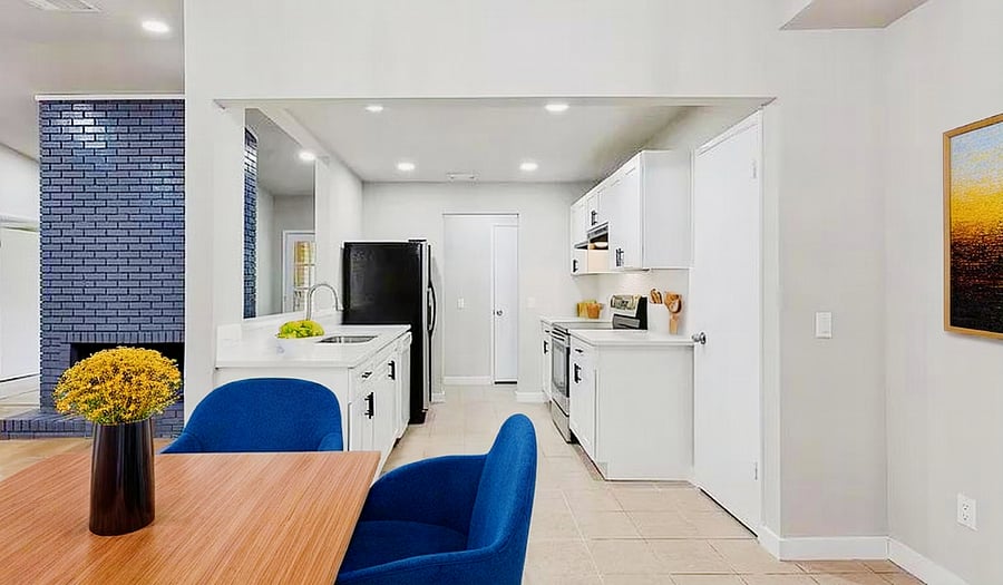 Furnished Finder property 889077_1 photo 10