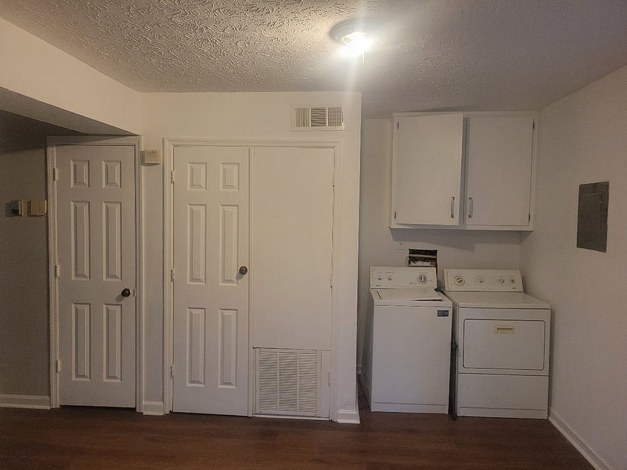 Furnished Finder property 889089_1 photo 7