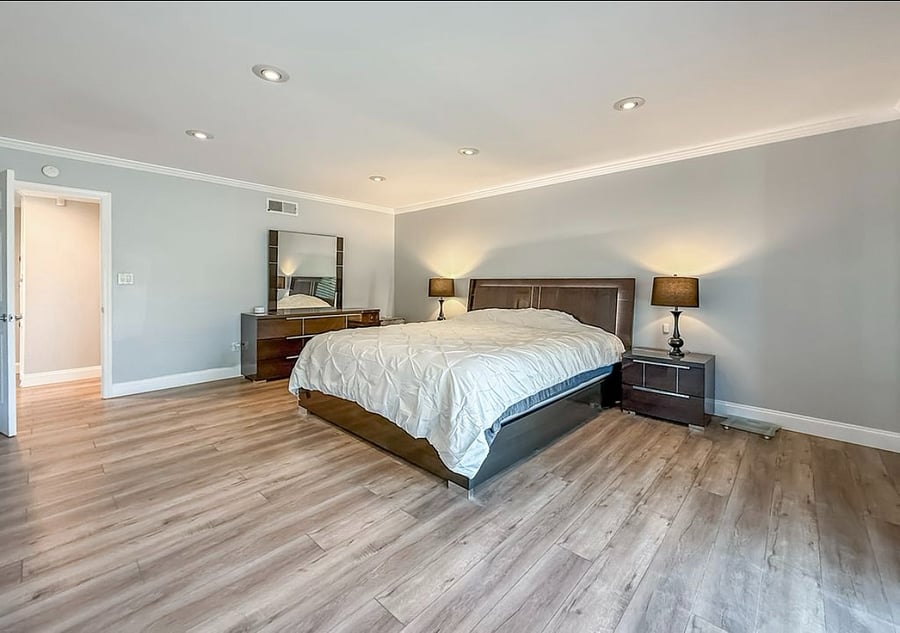 Furnished Finder property 889091_1 photo 17