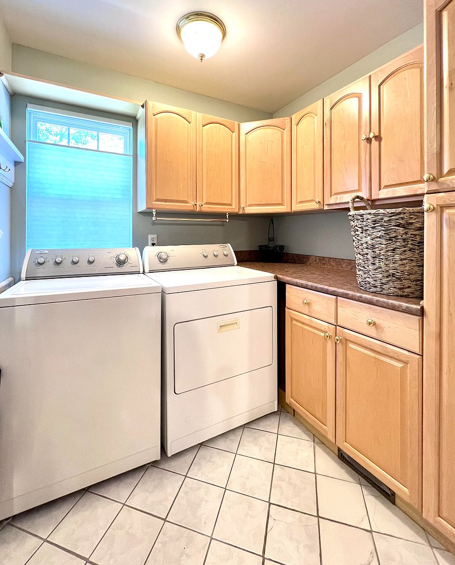 Furnished Finder property 889119_1 photo 9