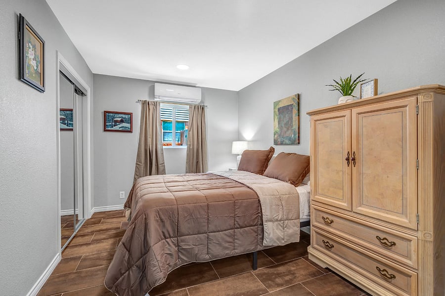 Fourth Bedroom  Queen Bed