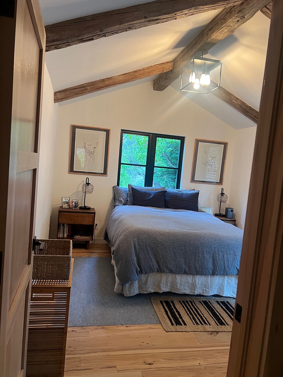 Furnished Finder property 889124_1 photo 9