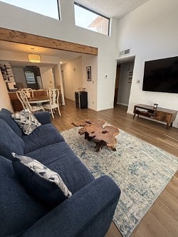 Furnished Finder property 889127_1 photo 1