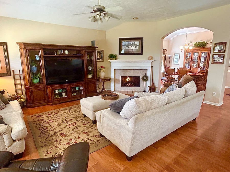 Furnished Finder property 889128_1 photo 16