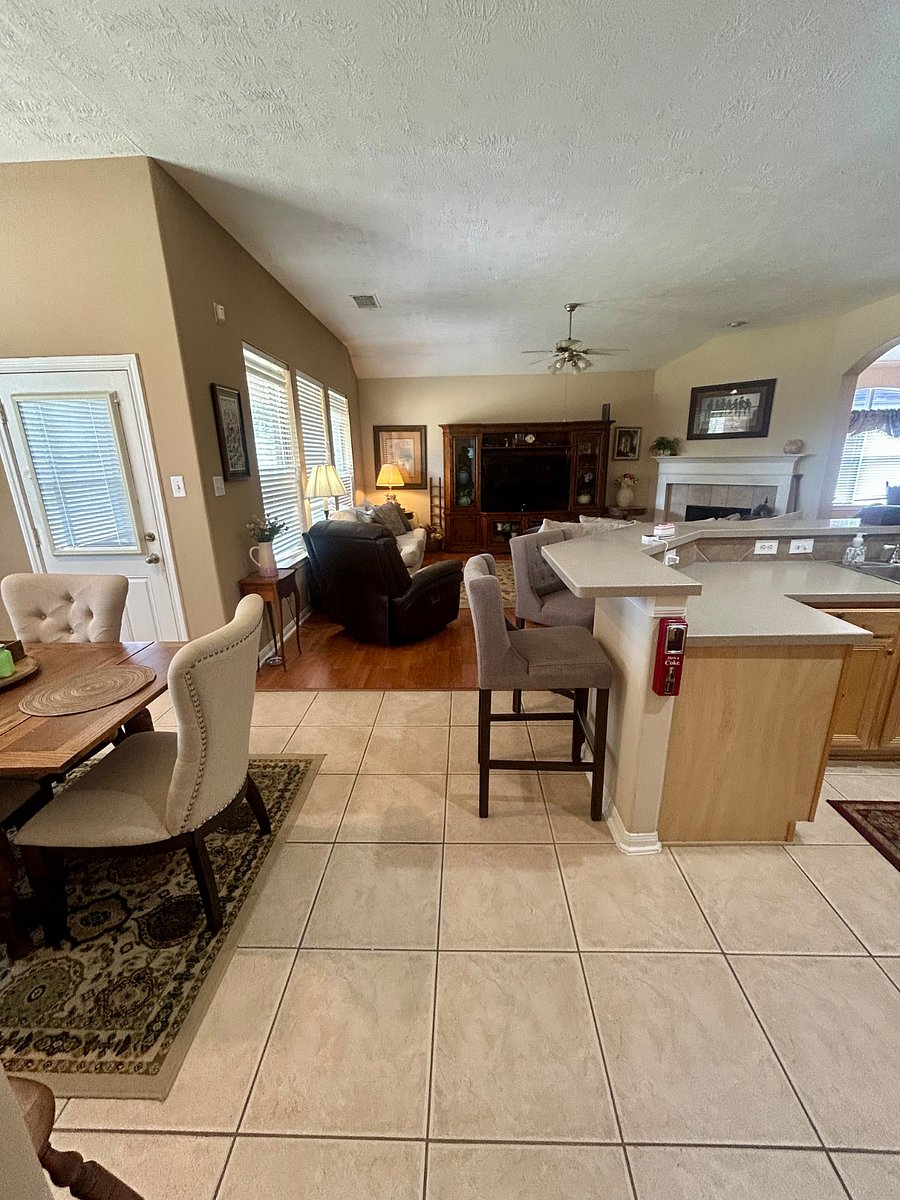 Furnished Finder property 889128_1 photo 30